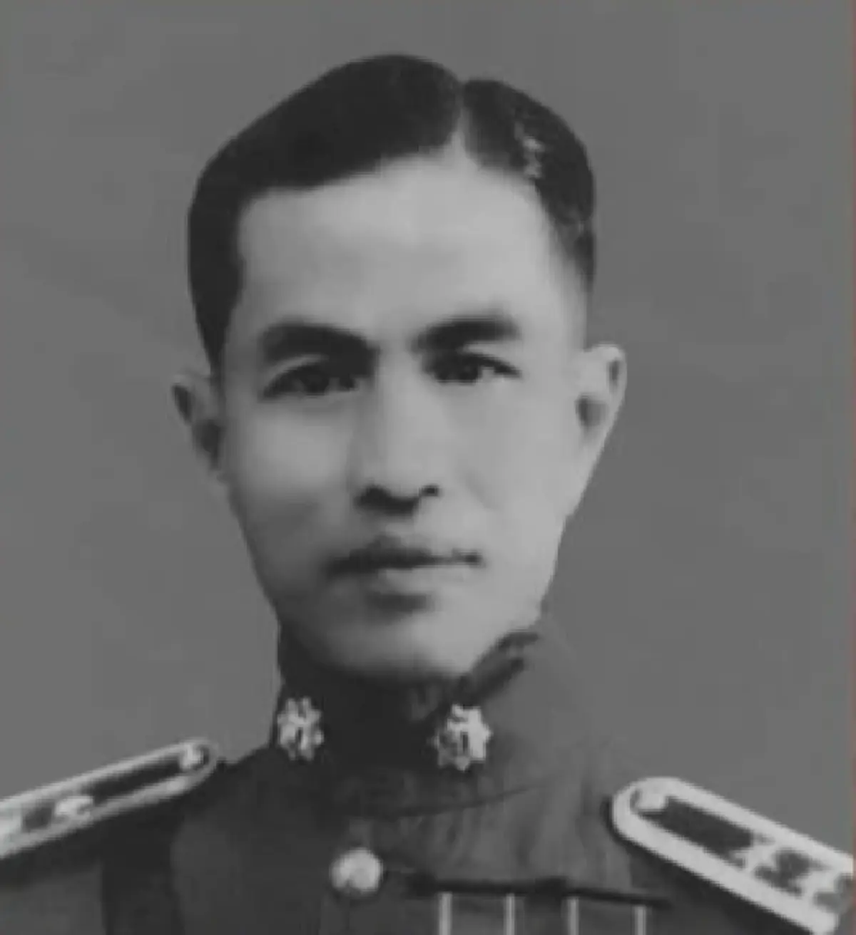 เจ้านายผู้มีชีวิตดั่งนิยาย!! เปิดประวัติ "หม่อมเจ้าพันธุ์อดิศร ศุขสวัสดิ" เจ้าชายผู้สมถะ ดำรงพระชนม์ชีพอย่างสามัญในชนบททุรกันดารจนสิ้นชีพ !!