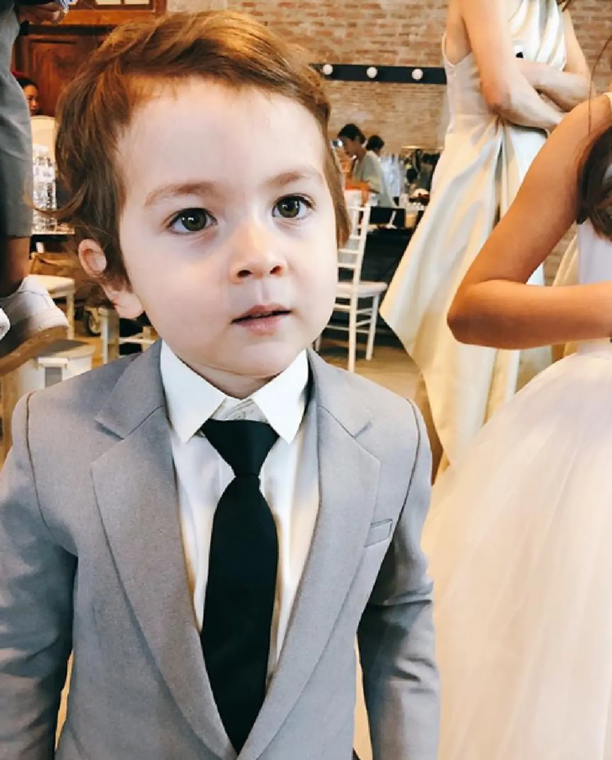 ฉายแววหล่อตั้งแต่เด็ก "น้องลูก้า" ลูกชาย "พอลล่า เทเลอร์" หล่อสะกดทุกสายตาแบบนี้ใครจะอดใจไหว