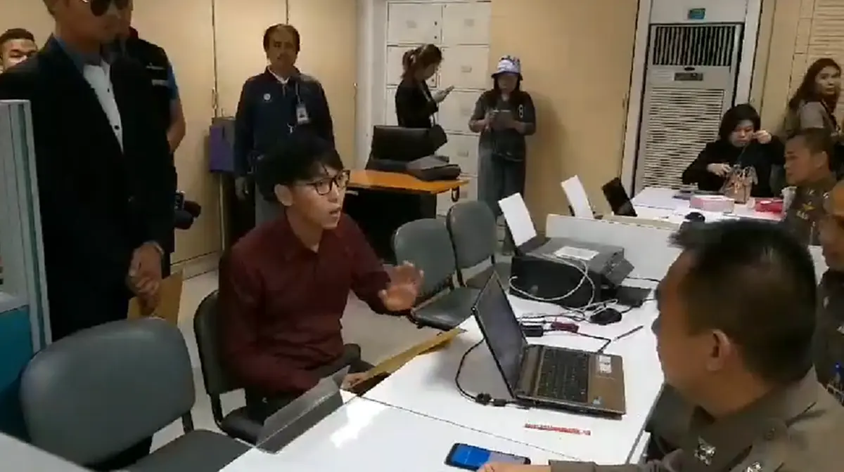 คนบ้านเดียวกัน! ทนายเดชา อาสาช่วย บอย สกล เหตุผลถูกชะตาเขาเป็นคนใจกว้าง (คลิป)