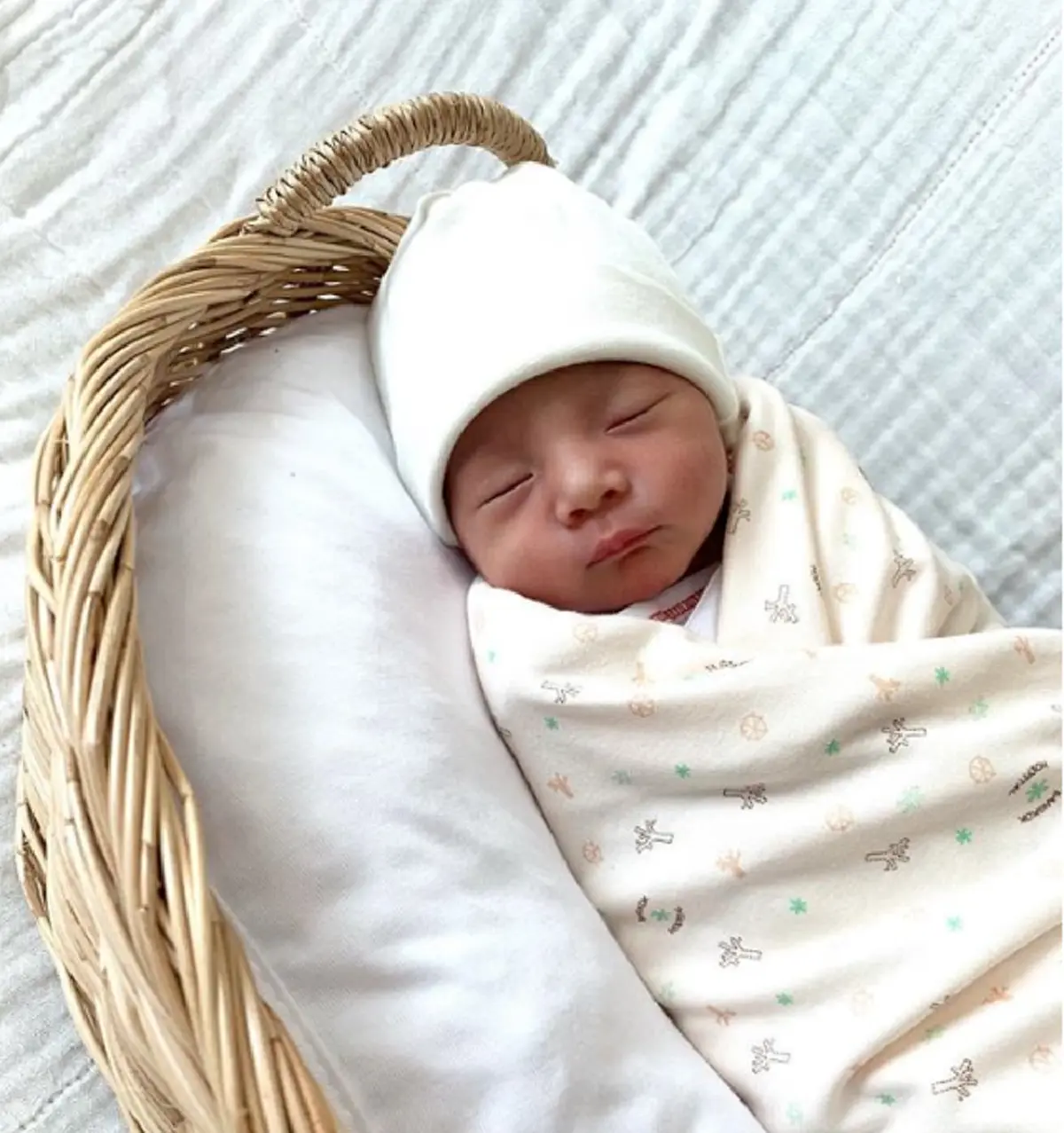 "กิ๊ฟต์ วรรธนะ" เล่าชีวิตการเป็นพ่อคนครั้งแรก พยายามอยู่ 5 ปี กว่าจะมีลูก