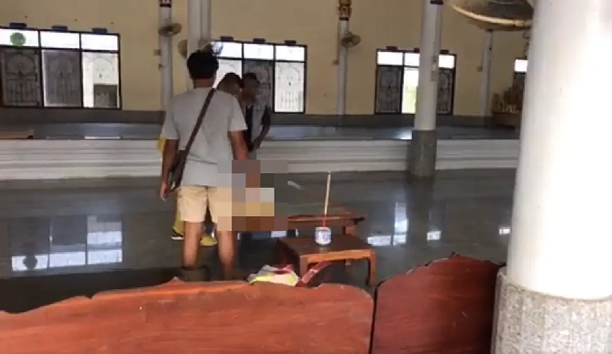 รพ.บางบ่อปัดทวงค่าคลอดลูก ต้นเหตุบีบคั้นชีวิตสาว คิดสั้นผูกคอหนีปัญหาเครียด สธ.สั่งสอบเชิงลึกเพิ่ม