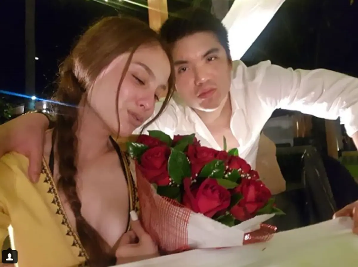 "ขวัญ อุษามณี" อวดหุ่นแซ่บในชุดบิกีนี่ ยืนยันไม่ได้ป่องแน่นอน