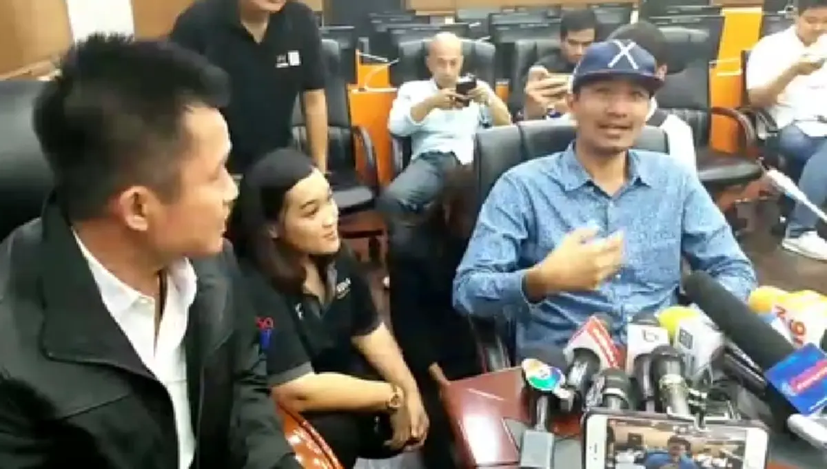 เจาะไทม์ไลน์ "น้องของขวัญ"  ก่อนจนมุม รับสารภาพสิ้นทั้งน้ำตา ย้อมแมวปลอมโปรไฟล์ ตุ๋นเงินแสน