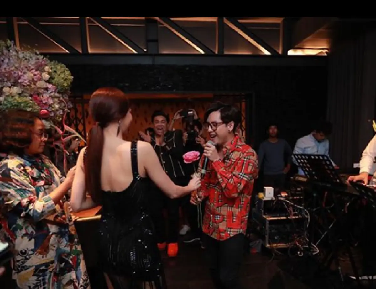 "อั้ม พัชราภา" โพสต์ไอจีขอบคุณ "ไฮโซพก" ที่ช่วยจัดงานวันเกิดสุดแสนจะอบอุ่น