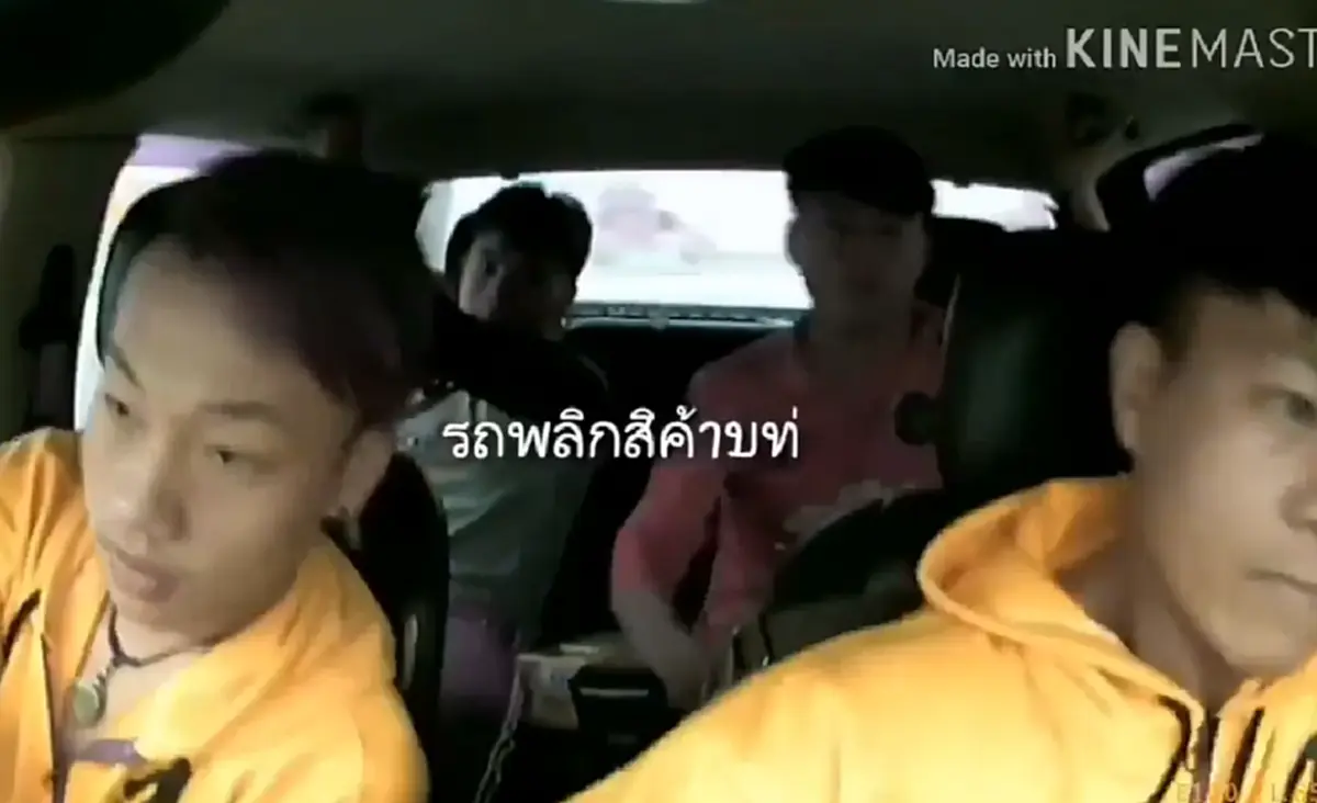 นาทีระทึก หนุ่มซิ่งลงเขาทำเบรคไหม้ เพื่อนตกใจช่วยบังคับ แต่ไม่รอด