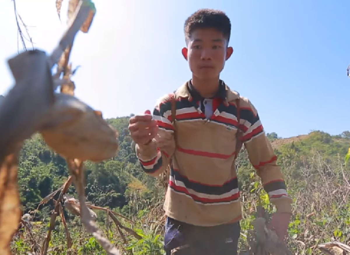 นี่สิคนหัวใจแกร่ง!! แชร์ชีวิต "น้องต้น" วัยแค่ 18 ปีฟันฝ่างานหนักหาเงินเรียน-ดูแลแม่ ฝันเปลื้องทุกข์ เพราะ..."ครั้งหนึ่งความจนทำให้พ่อตาย" ?