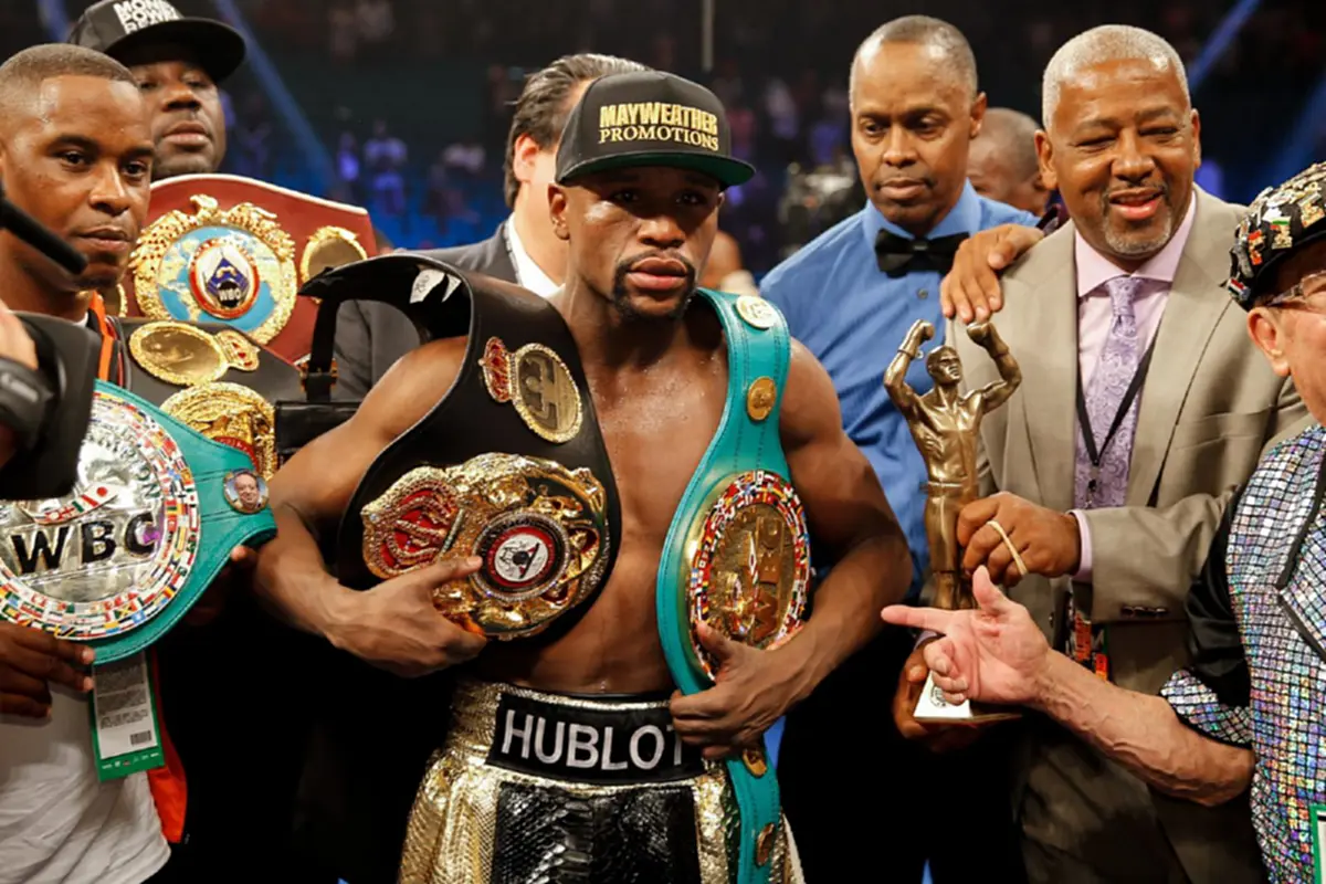 เส้นทางสู่ตำนาน!! "วันเฮง" เตรียมป้องเข็มขัด"สภามวยโลก"ครั้งที่8...ลุ้นขยับเข้าใกล้สถิติโลก??!! "ฟลอยด์ เมเวทเธอร์ จูเนียร์"!! (รายละเอียด)