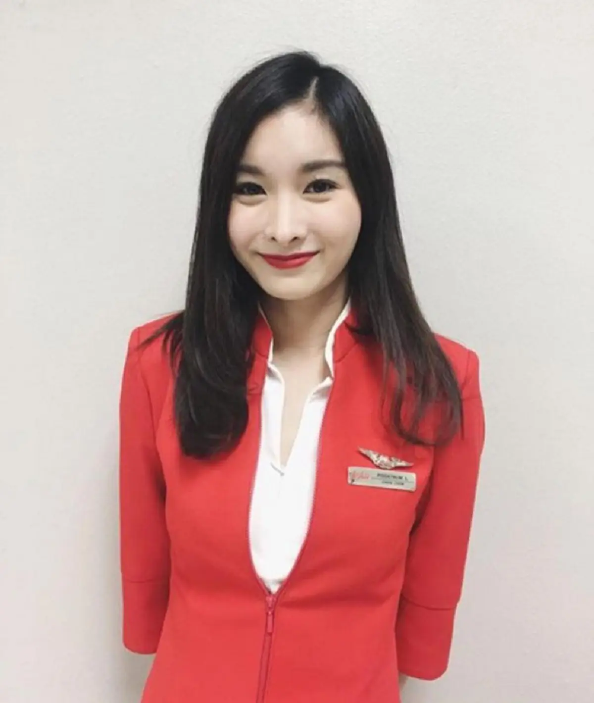 โบกมือลาวงการบันเทิง !! เปิด 10 ดารานักแสดงสาวสวยหน้าหวาน ผันตัวเป็นแอร์โฮสเตส กลายเป็นนางฟ้าอย่างเต็มตัว ?? (ชมภาพ)