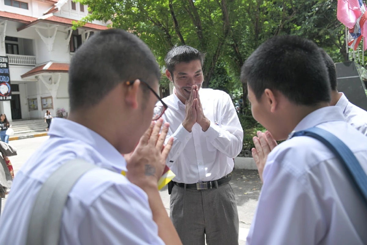 เงิบ "ธนาธร" ดิ้นพล่าน เลือกตั้ง ชน GAT/PAT ดับฝันพรรคอนาคตใหม่ ดึงสติก่อนพุ่งเป้าผิดจุดอย่าหวังแต่โจมตี