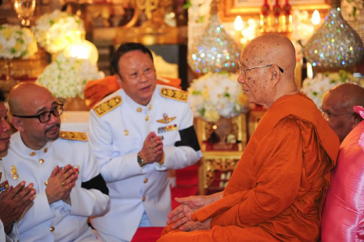 สู้มาไม่เหนื่อยเปล่า!!! "หลวงปู่พุทธะอิสระ" โพสต์ถวายมุทิตาสักการะ "สมเด็จพระสังฆราชองค์ใหม่" ผู้เป็นสัตบุรุษ ถือเป็นมหามงคลแก่ชาวไทย!!!