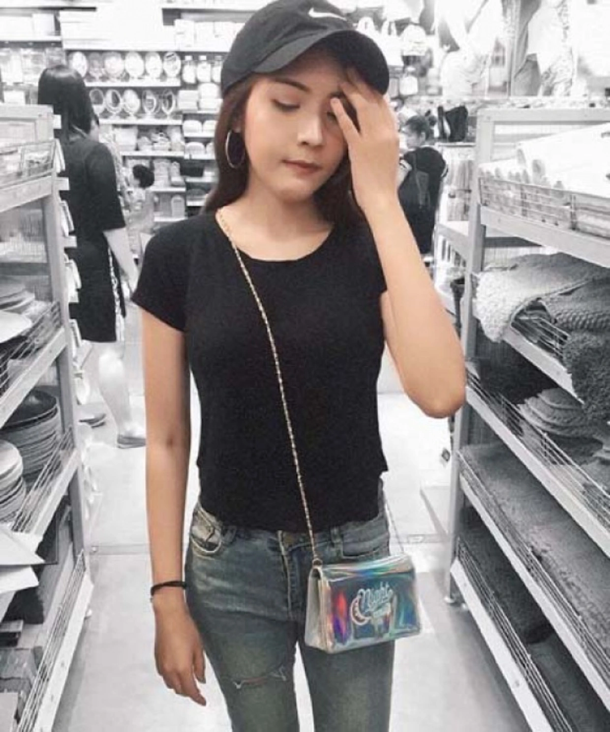 ***ขยี้แต่แรงเวอร์ !! "หลิน วงศ์ตะวัน" สาว Let Me In คนแรก ล่าสุดทำเอาหลายคนต้องตะลึงกับความสวยของเธอ บอกเลยเปลี่ยนไปจนแทบจำไม่ได้ !?