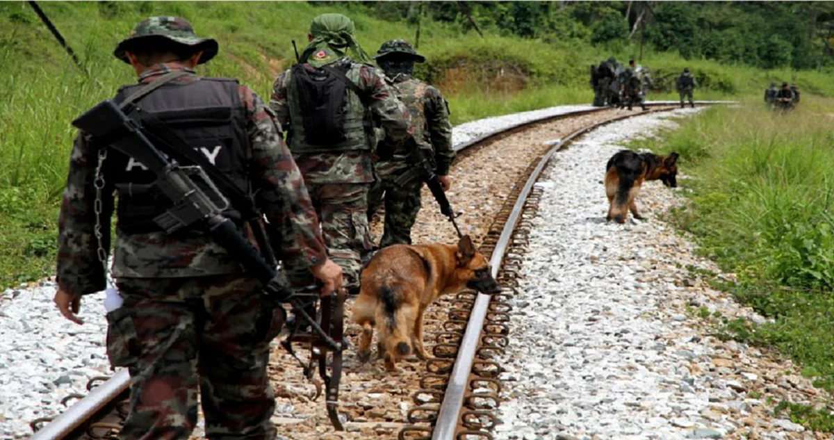 เกียรติยศศักดิ์ศรีที่ไม่แพ้มนุษย์ !!! เปิดภาพ"พิธีอำลาสุนัขทหารไทย" อีกหนึ่งผู้อยู่เบื้องหลังถวายการรักษาความปลอดภัยในพระราชพิธีต่างๆ