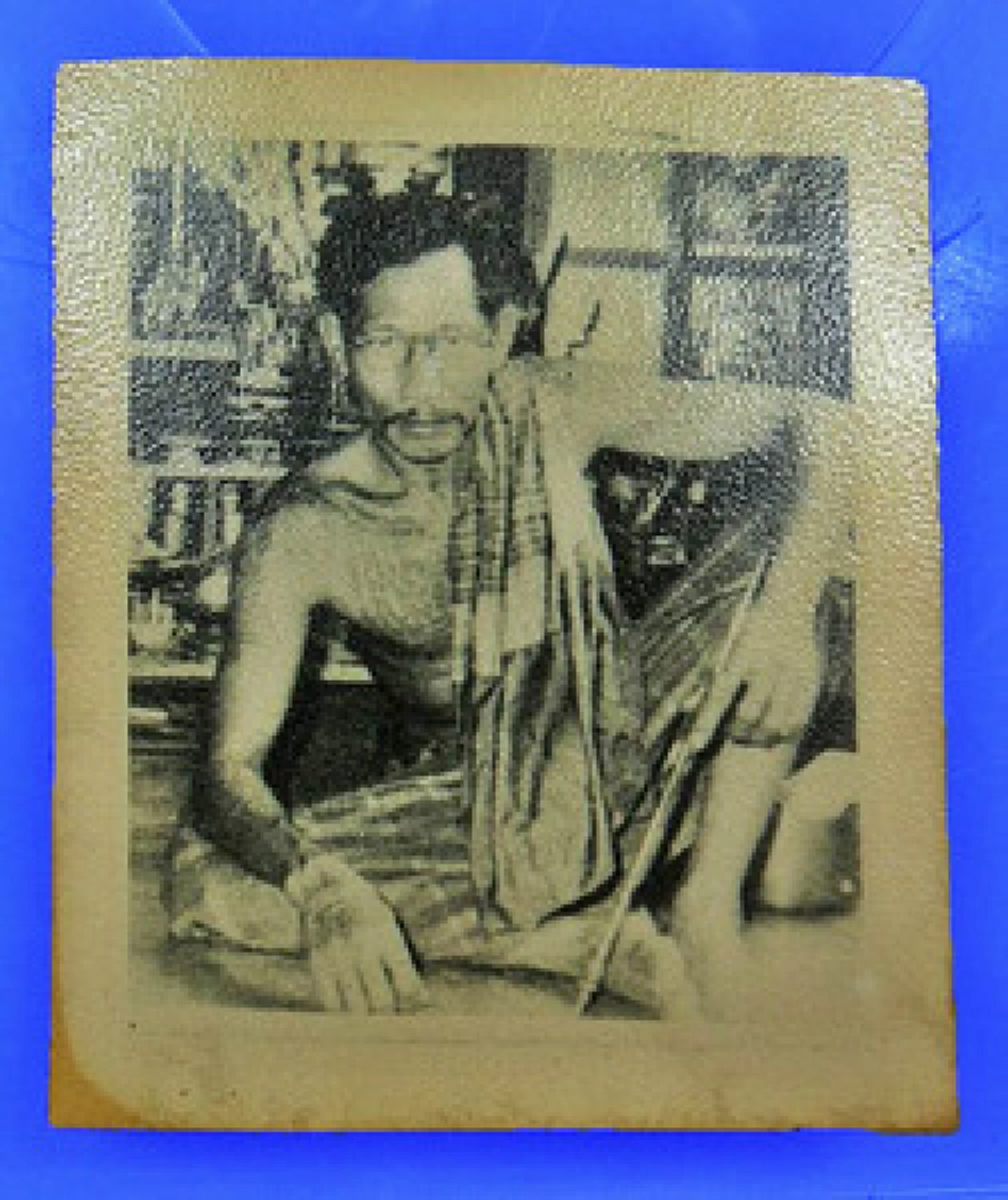 ๗ อิทธิปาฏิหารย์ฆราวาสเรืองเวท "พ่อเที่ยง น่วมมานา"ยอดปรมาจารย์ด้านการสักยันต์ คงกระพันชาตรี ไม่เป็นรองใคร..