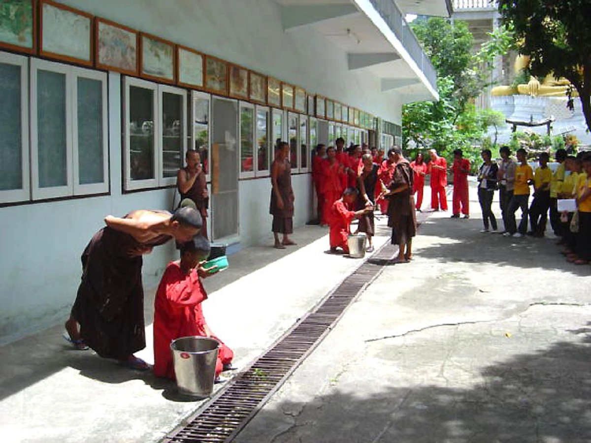 ผู้ปิดทองหลังพระ!! สำนักสงฆ์ถ้ำกระบอก จากสถานที่ปฏิบัติธรรม สู่..สถานที่บำบัดผู้ติดยาเสพติด เผย..ผู้รับการบำบัดต้องถือสัจจะสำคัญเหนือสิ่งใด