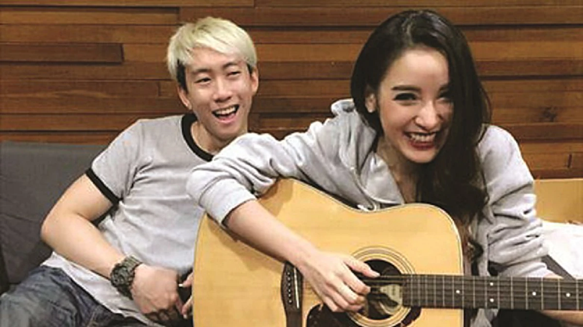 เปิดภาพแรก "คุณพ่อเบนซ์" กับลูก "เรซซิ่ง" แม่แพท เอ่ยสั้นๆ "รู้เรื่อง"
