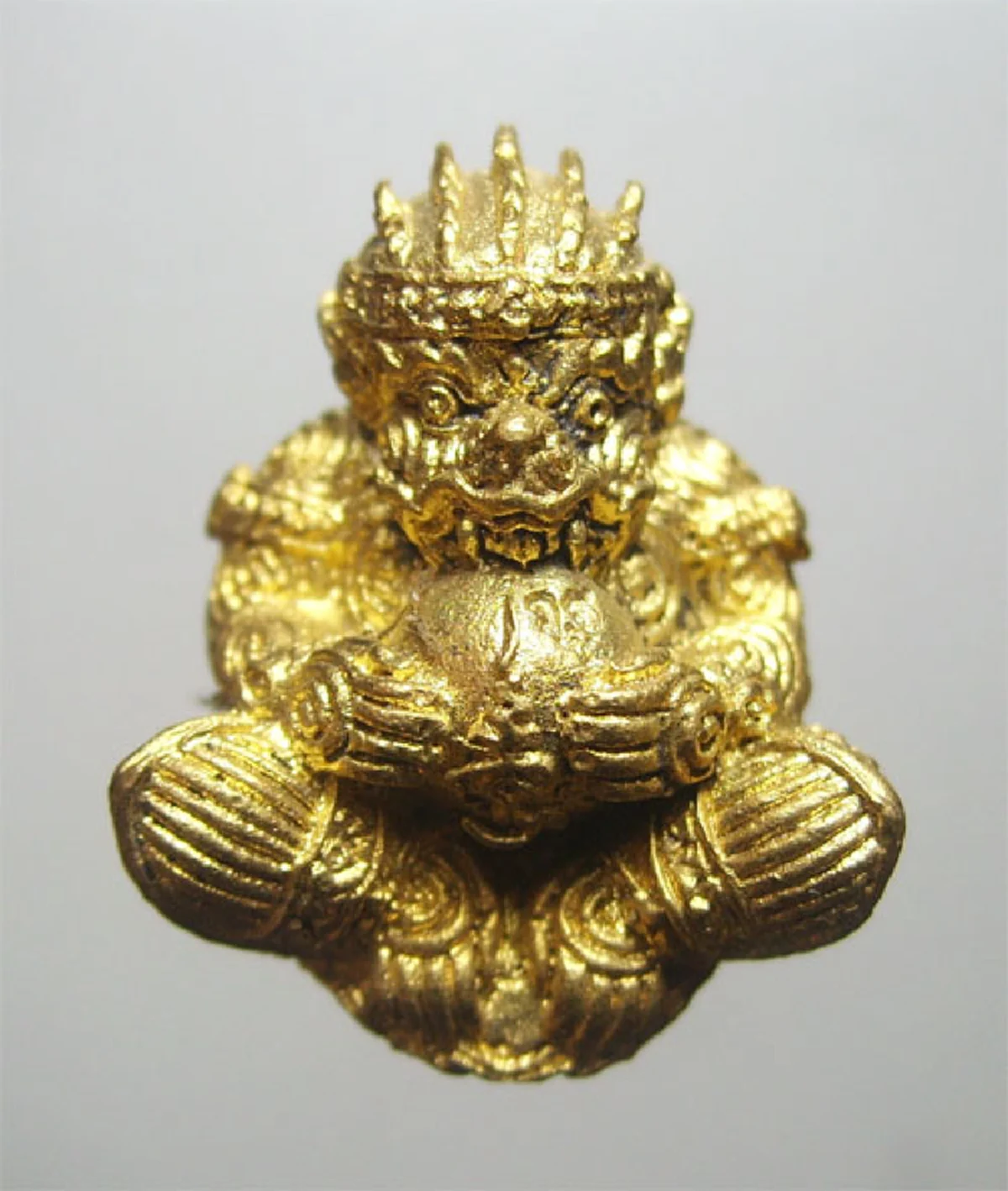 รีบหามาบูชา..ลูกอมหนุมานครองเมือง รุ่นแรก "หลวงพ่อเพี้ยน วัดเกริ่นกฐิน"สุดยอดเรื่องโชคลาภ ค้าขายดีมีกำไร เสริมอำนาจบารมี คุ้มครองป้องกันภัย