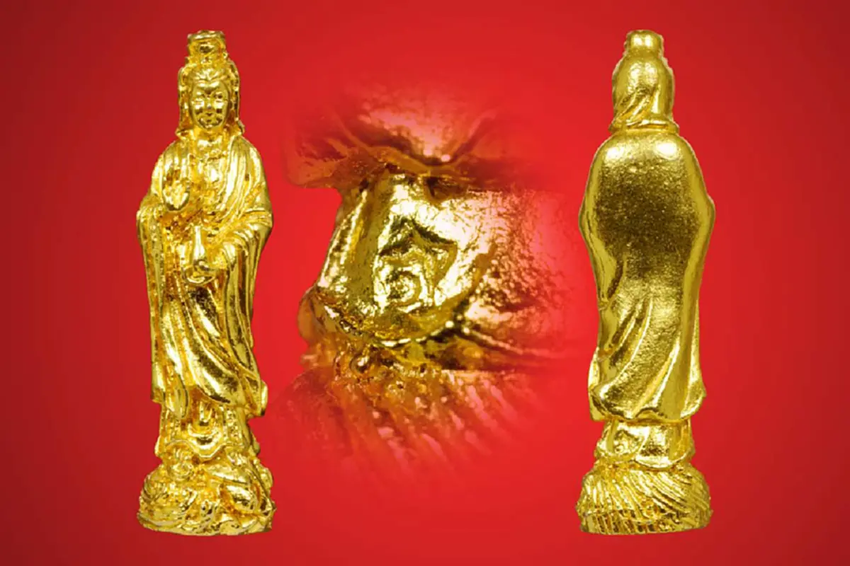 ลืมตาเห็นพระรัศมีสว่างไสวและพระลักษณ์สวยงามมาก..เมื่อพระแม่กวนอิมเสด็จพบ "หลวงปู่โต๊ะ"บอกให้ฉันเจ ปีไหนไม่ทำตาม จะอาพาธหนักมาก.