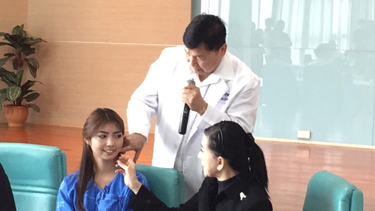 แถลงเป็นทางการ!!! แพทย์ยันฮีอัพเดทอาการล่าสุด "น้องทราย" โดนครูพละปาแก้วใส่หน้าจนปากเบี้ยว ร่วมอนุโมทนาบุญทุกฝ่ายคืนชีวิตงดงามให้เธอ!?!