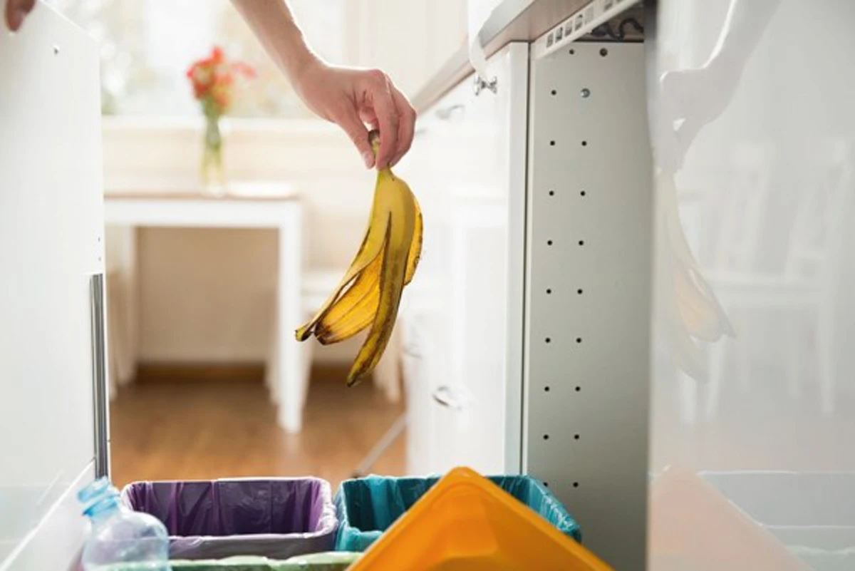 #บอกลา..ได้เลย..!! "ปัญหาส้นเท้าแตก" แก้ไขได้ง่ายๆ !! เพียงแค่ใช้เปลือกกล้วย !!