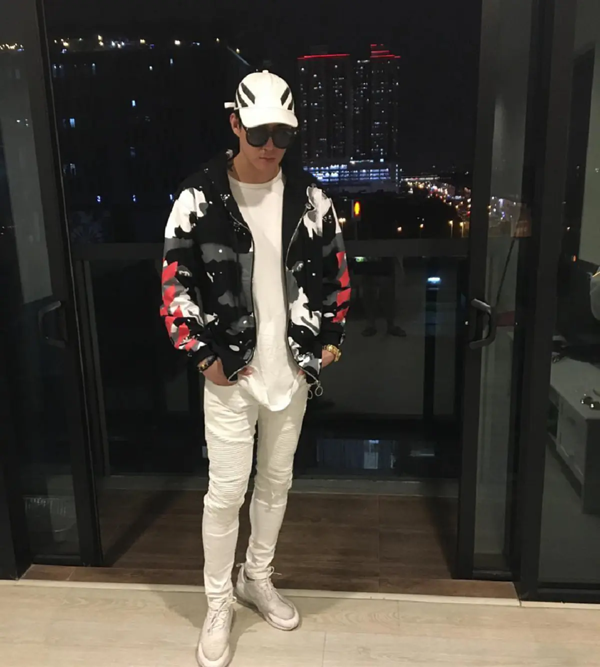 "ฮาเวิร์ด หวัง" นักร้องไทยเพียงคนเดียว ที่มีรายชื่อขึ้น "บัญชีดำ" โดนสั่งห้ามเข้าประเทศไทย เด็ดขาด!!!