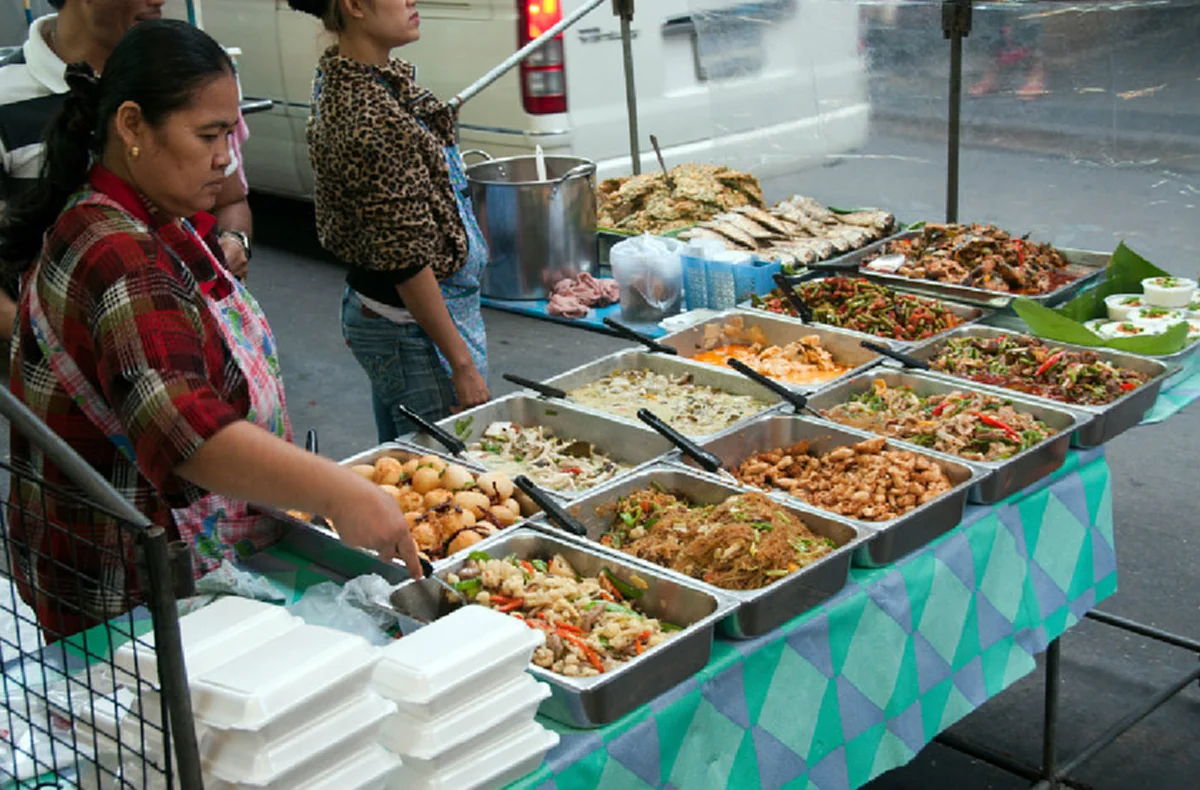 *เตรียมรับทรัพย์มหาเศรษฐี!!! พ่อค้าแม่ค้าอ่านด่วน! "คาถาค้าขายร่ำรวย" ขายดีถล่มถลาย 5 อันดับ  เงินทองไหลมาเทมาไม่ขาด!!! (คลิป)