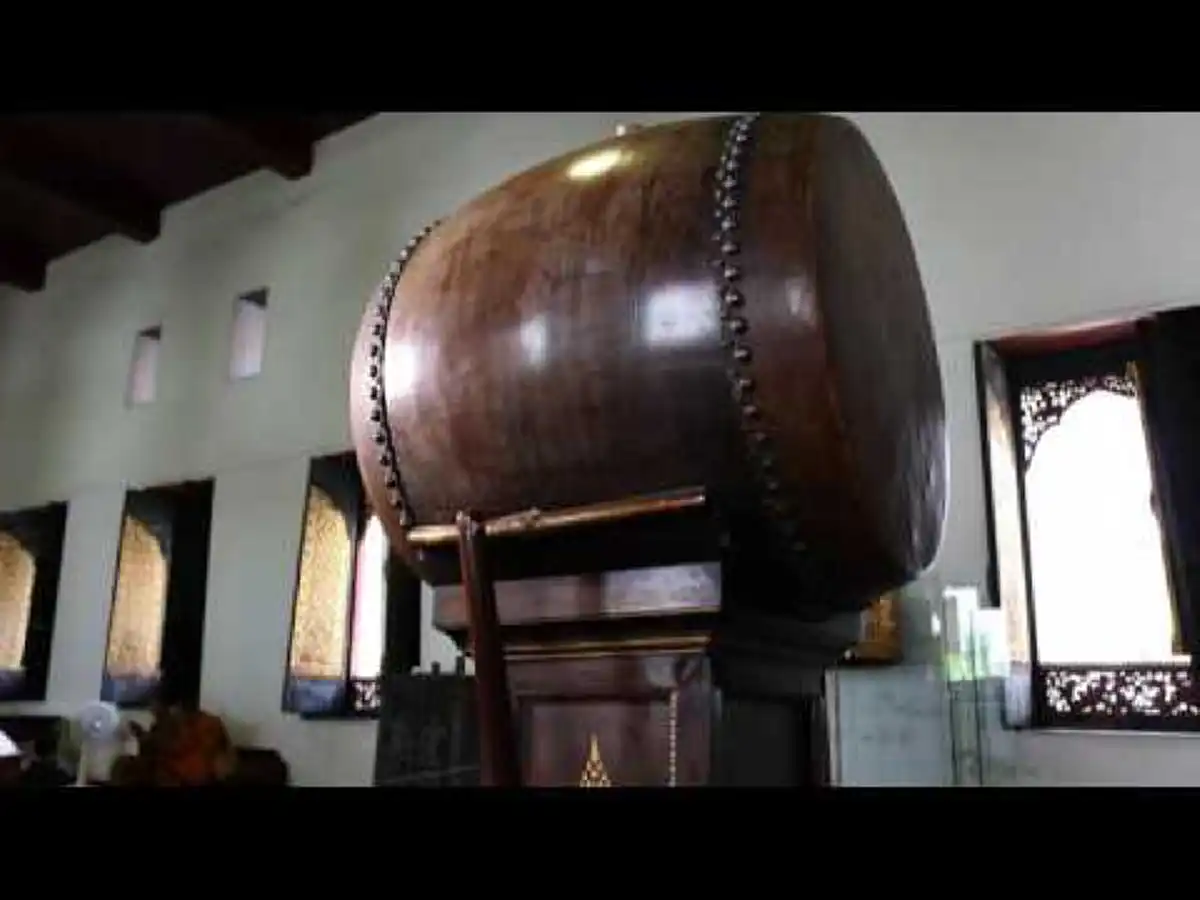 “ตีกลองร้องฎีกา” พระเมตตาจากในหลวงรัชกาลที่3 ทรงจัดสร้าง”กลองวินิจฉัยเภรี” ให้ราษฎรร้องปัญหา ด้วยหวังปัดเป่าทุกข์ของราษฎรด้วยพระองค์เอง