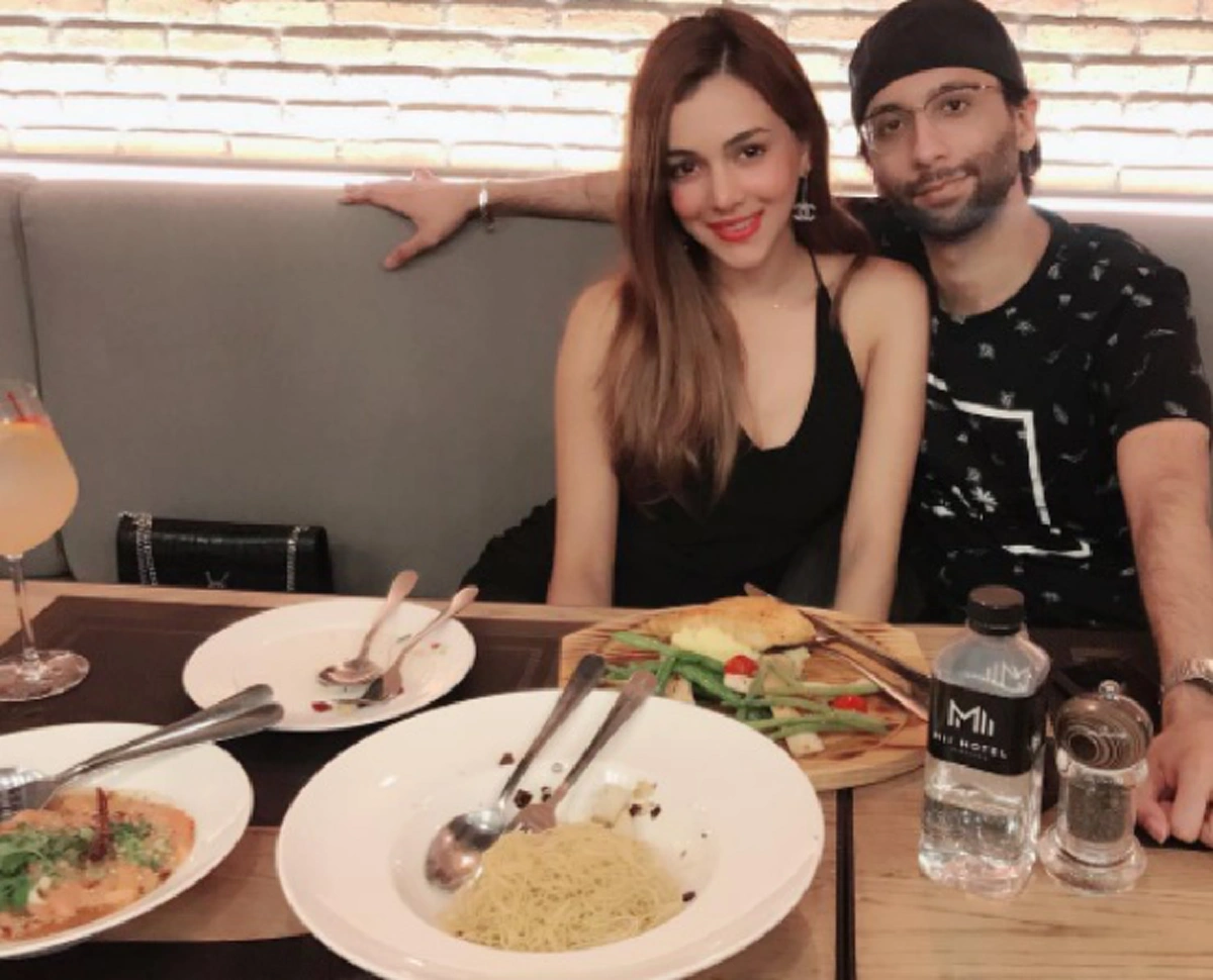 ชีวิตดั่งเจ้าหญิง ! นี่หรือคือชีวิตหลังแต่งงานของ "  ดาราสาวช่อง 7"  หลังขึ้นแท่นเป็นคุณนายทายาทโรงแรมหรูกลางกรุง!!!