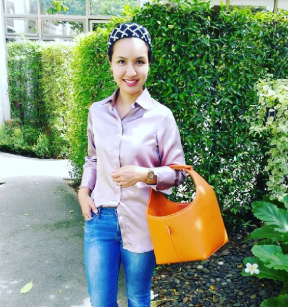 นึกว่ามีแต่ลูกชาย !! ส่องชัดๆ คนนี้แหละ ลูกสาวคนเดียวของ "ฉลอง ภักดีวิจิตร" ที่ไม่ค่อยออกสื่อ สวยเป๊ะ ขนาดนี้เชียว !