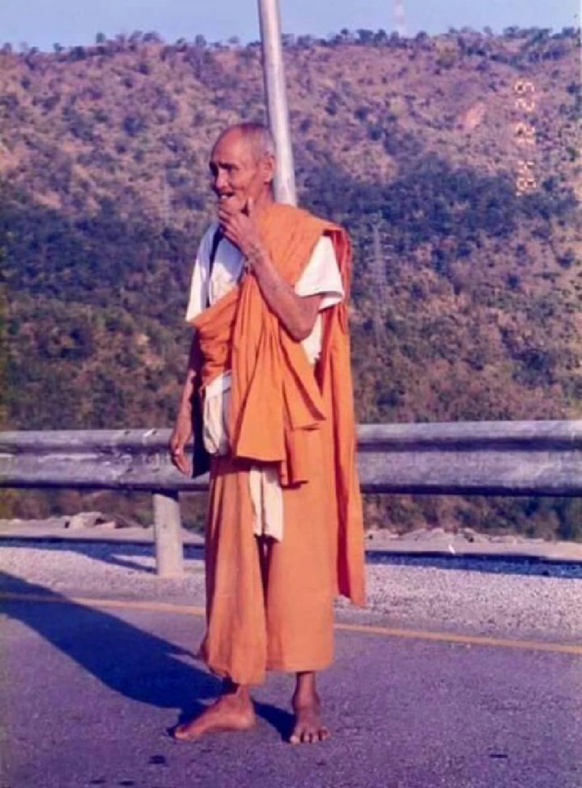 น้อมรำลึก ๘ กันยายน วันละสังขาร หลวงปู่สรวง เทวดาเดินดิน เล่าเหตุการณ์วินาทีหลวงปู่มรณภาพ น่าอัศจรรย์ที่สุด !!!