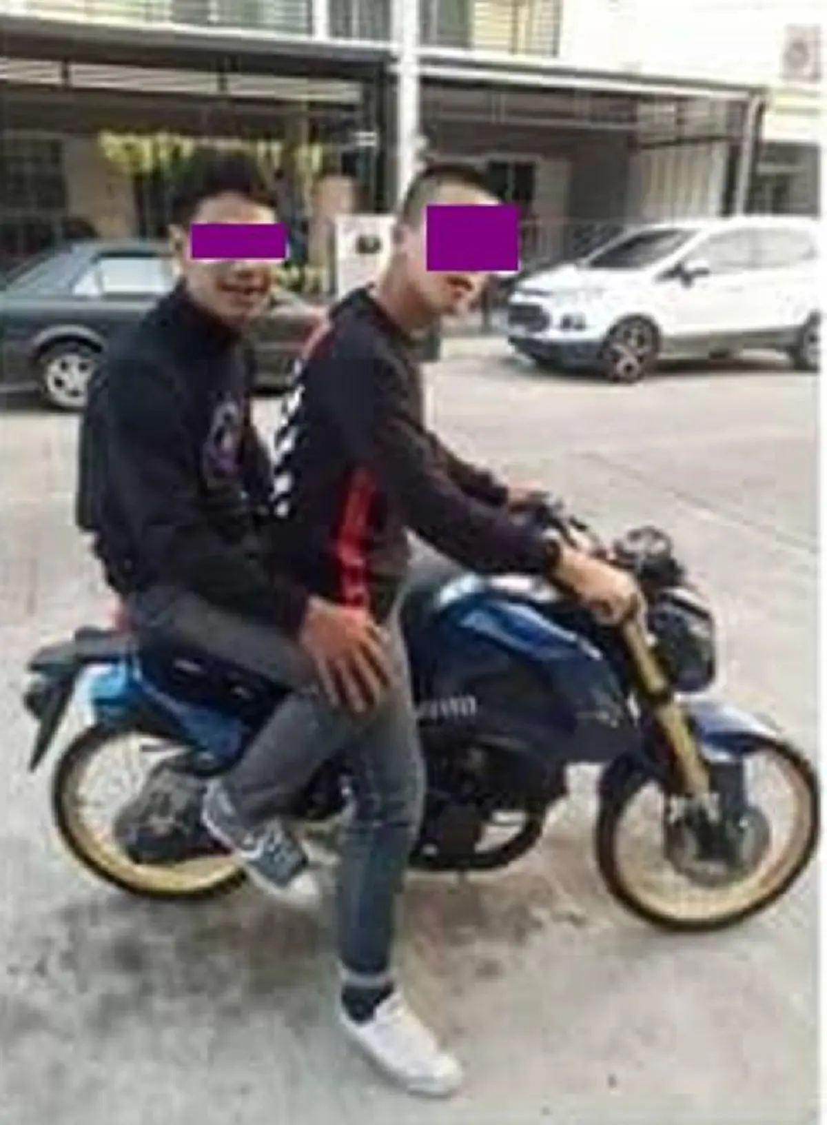 2 วัยรุ่น อยู่กับน้องอาร์ม นร.หนุ่มวัย13