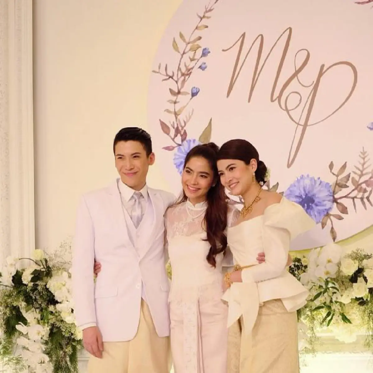 อื้อหือ!!! ส่องภาพ "มารีน่า" น้องสาวของ "นางเอกดังช่อง3" สลัดผ้าโชว์ความเซ็กซี่ ในชุดบิกินี่ ทำชาวเน็ตโฟกัสแทบไม่ละสายตา!!? (ชมภาพ)