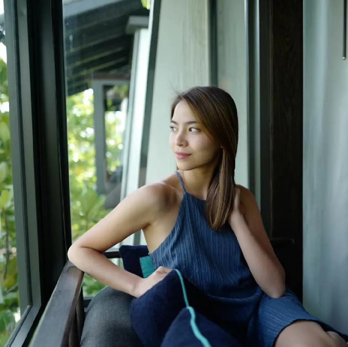 อื้อหือ!!! ส่องภาพ "มารีน่า" น้องสาวของ "นางเอกดังช่อง3" สลัดผ้าโชว์ความเซ็กซี่ ในชุดบิกินี่ ทำชาวเน็ตโฟกัสแทบไม่ละสายตา!!? (ชมภาพ)