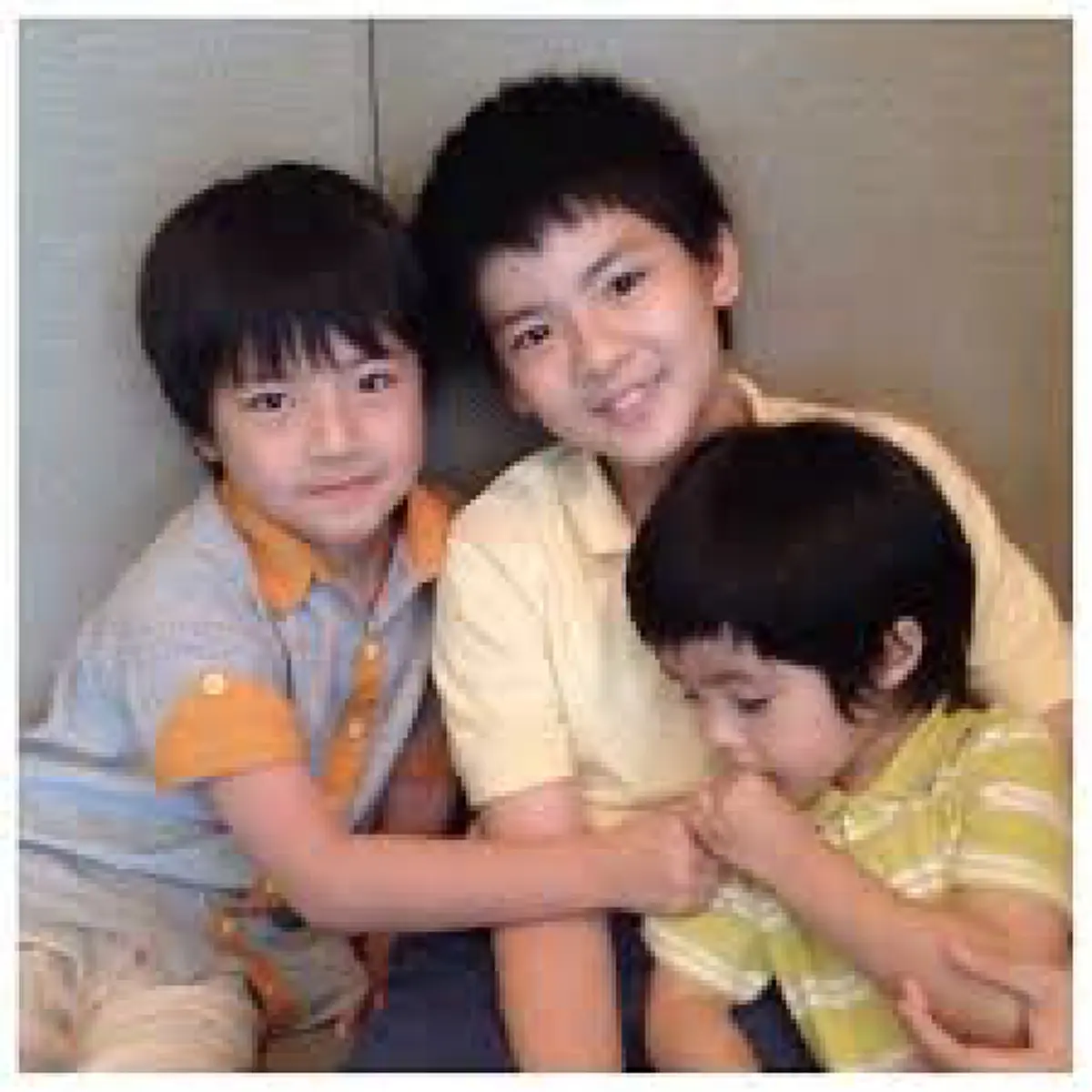 **ดาราเกาหลียังต้องชิดซ้าย !!! วันเฉลิมของแม่ลำยอง "น้องยอร์ช ยงศิลป์" แตกเนื้อหนุ่ม - หล่อละมุน จนสาวๆ กรี๊ดกันคอแตก