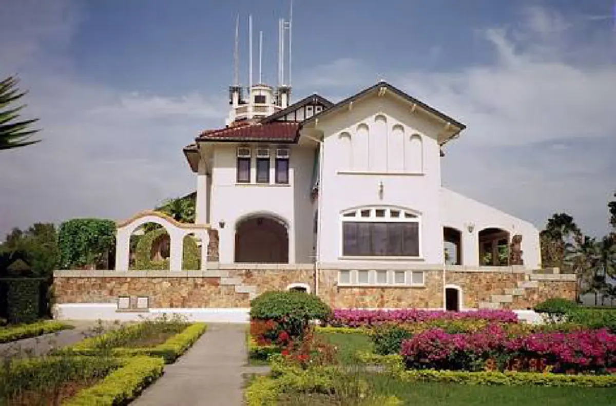 บ้านของพ่อ เปิดพระตำหนักที่ประทับทั้ง 5 ของในหลวง ร.9 ทั้งเรียบง่ายและห่างไกลความหรูหรา (รายละเอียด)