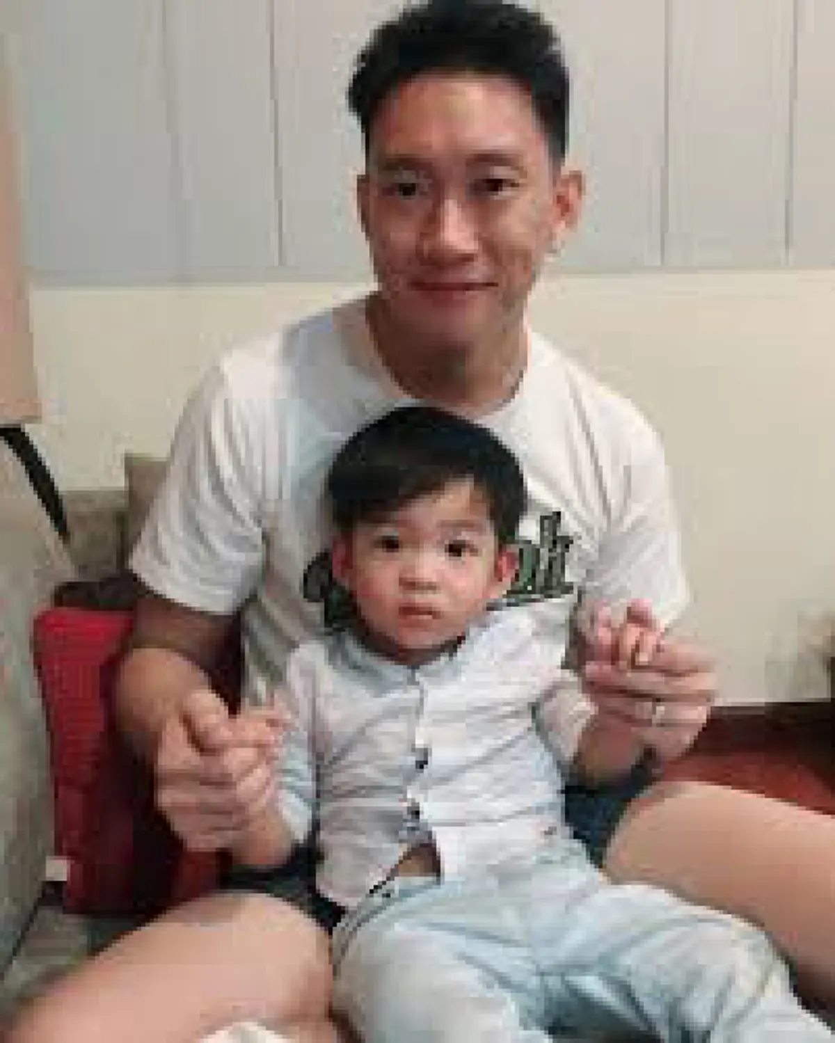 เปิดคลิปล่าสุด! "น้องเรซซิ่ง" เล่นกับพ่อเบนซ์ ได้ยินแต่ละคำที่คุยกัน น่ารักอบอุ่นสุดๆ! (คลิป)