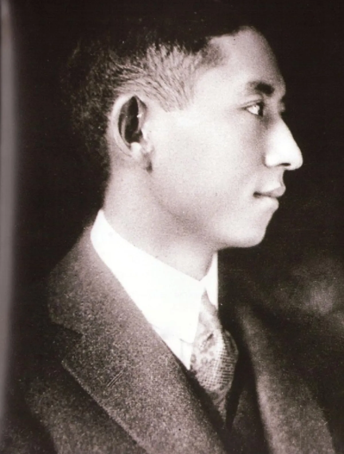 ทรงเป็นครูด้วยจิตวิญญาณ!! เรื่องเล่าจาก นักเรียนแพทย์ใน "สมเด็จพระบรมราชชนก" ที่อ่านแล้วจะรู้ว่า "ในหลวง ร.๙" ทรงงดงามเหมือนใคร ?!!