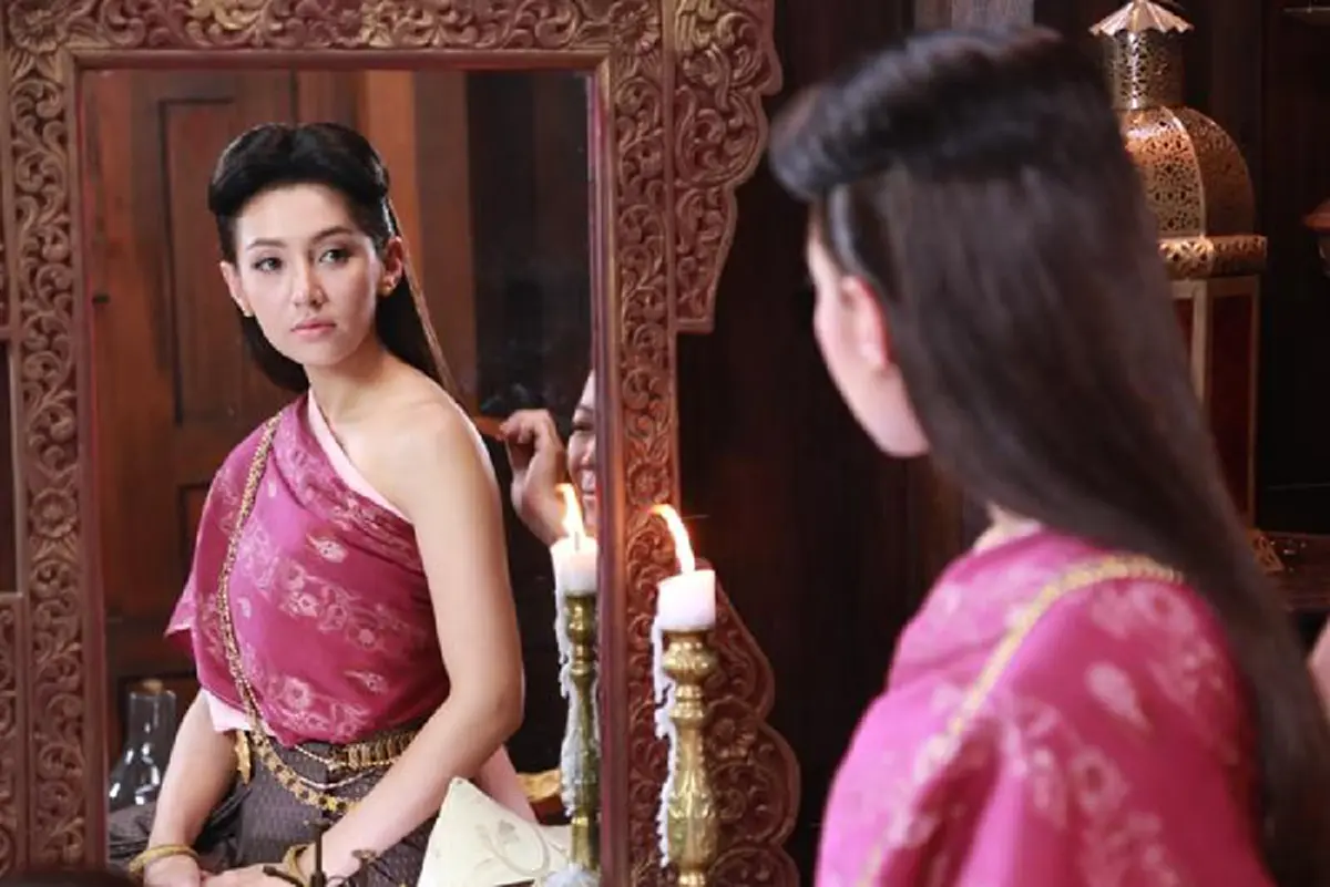 *ตะลึงอ้าปากค้าง!!! สุดฮือฮา! เผยโฉมหน้า "สแตนอินสาว" ผู้สวมบทฝาแฝด "การะเกด-เกศสุรางค์" ที่ไม่มีใครเคยเห็นมาก่อน บอกเลยสวยมาก!!! (ภาพ)