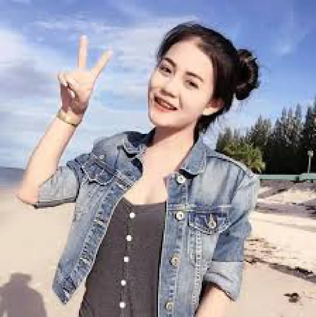 ทั้งประเทศไม่เคยรู้ !! เผยชื่อเดิมของ "ลำไย ไหทองคำ" ก่อนเข้าวงการ ได้ยินแล้วถึงกับเงิบ ใครจะกล้าเรียกเธอแบบนั้น ?? (ชมคลิป)