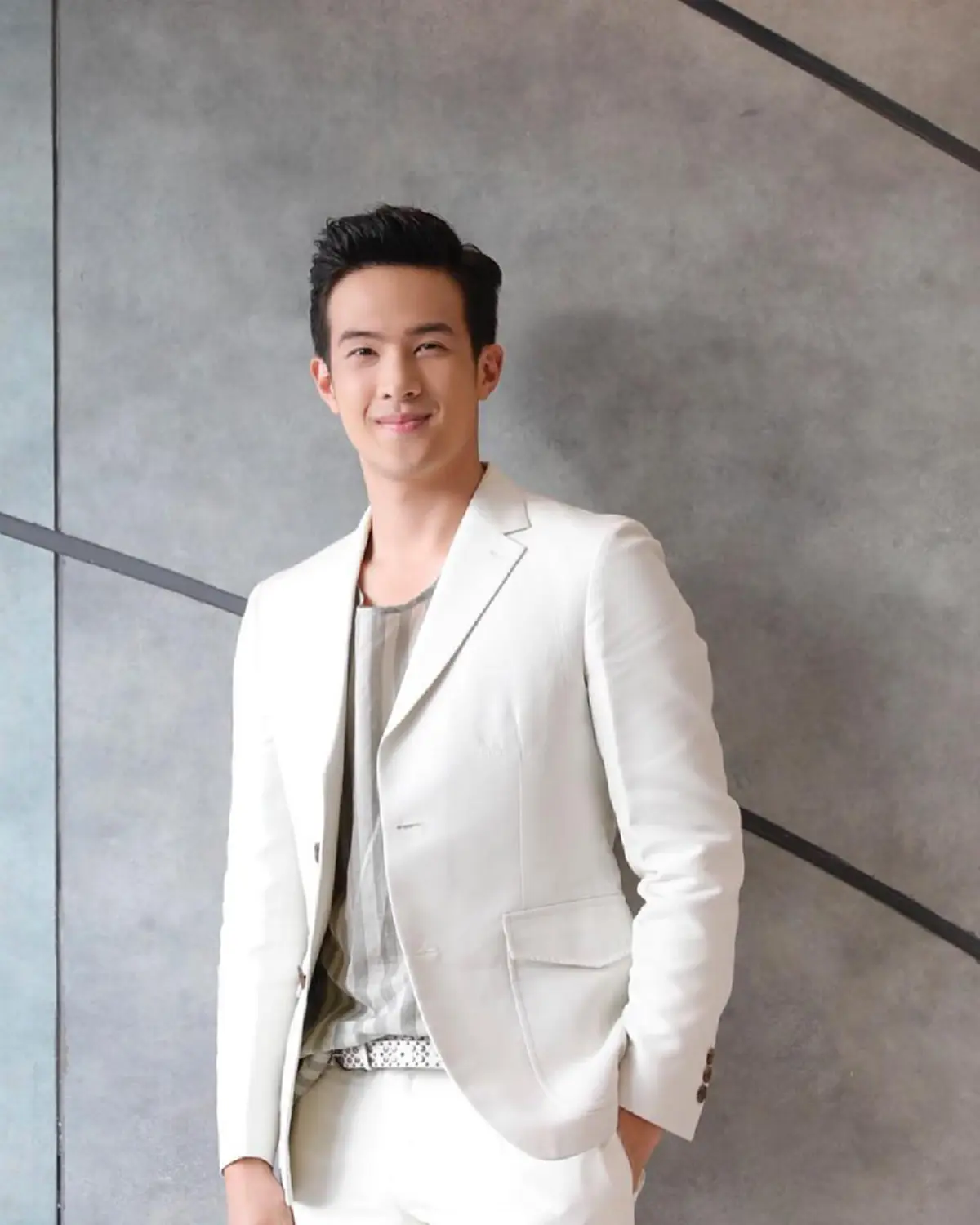 ***ไม่เคยอวดอ้างว่าตัวเองรวย !!! เปิด "อาณาจักรพันล้าน" ธุรกิจครอบครัวของ "เจมส์ มาร์" บอกเลยใหญ่โตจนทุกคนต้องร้องว้าว !?