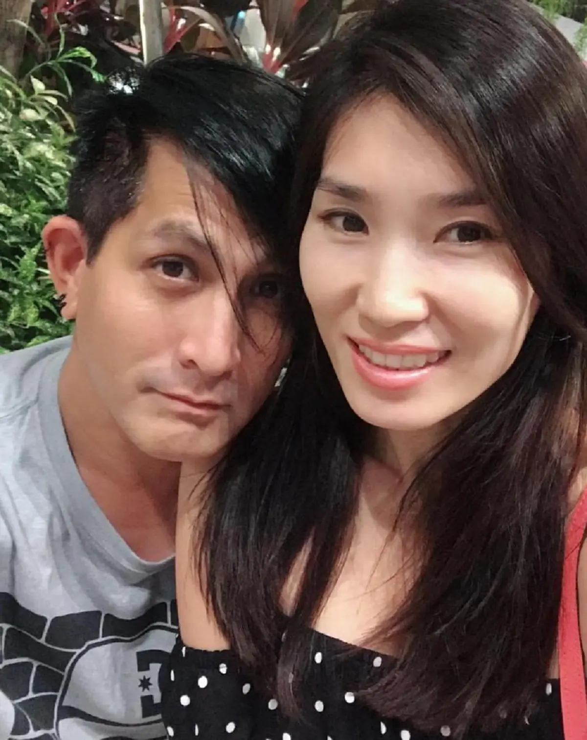 รักที่ยิ่งใหญ่!!! จากหัวใจสาว "เจ็ง" กว่าจะผ่านมาถึง 17 ปี โดนดูถูกสารพัด เจอครหาหนักไม่คู่ควร "พีท ทองเจือ" อ่านแล้วต้องปรบมือรัวๆให้เธอ!??