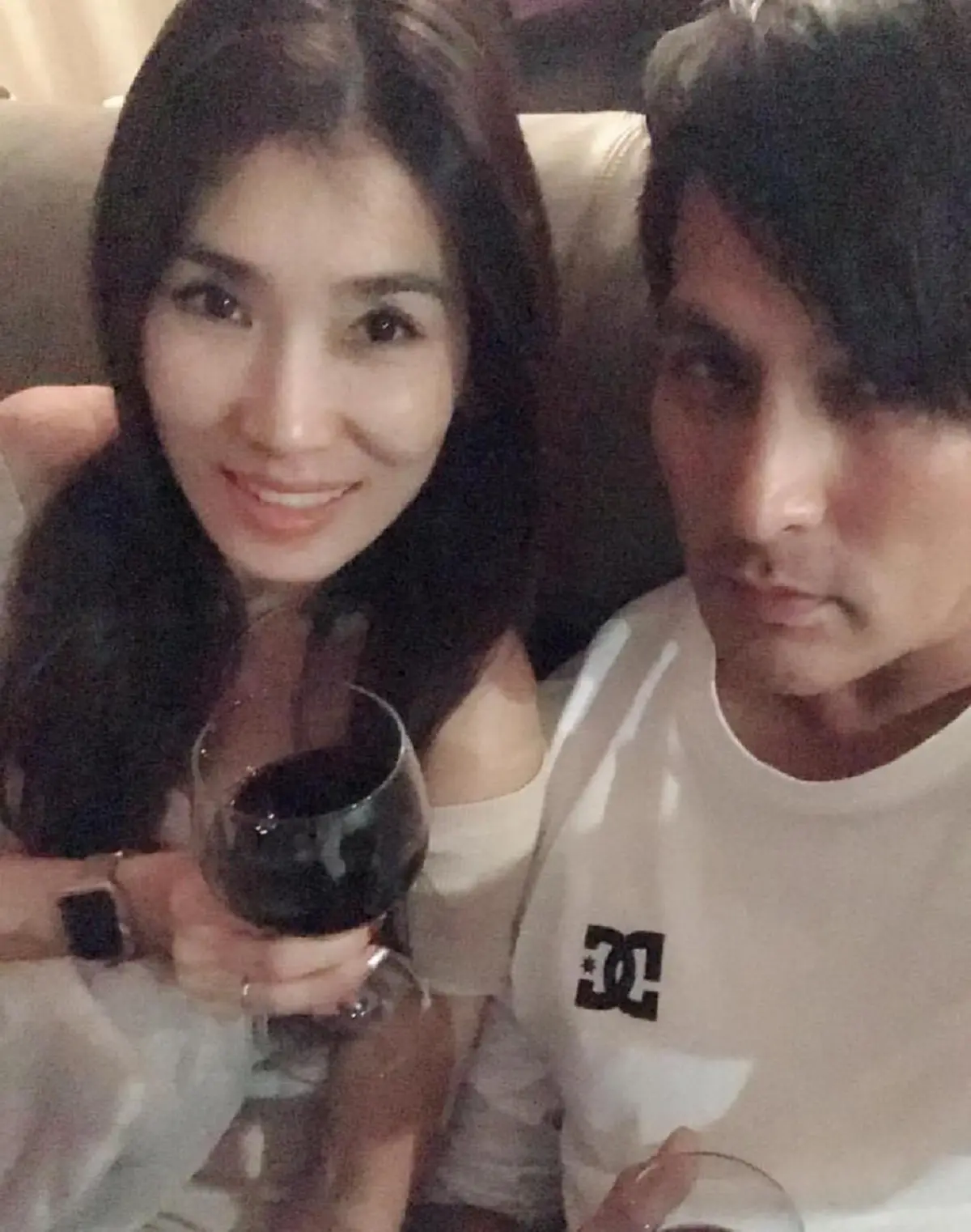 รักที่ยิ่งใหญ่!!! จากหัวใจสาว "เจ็ง" กว่าจะผ่านมาถึง 17 ปี โดนดูถูกสารพัด เจอครหาหนักไม่คู่ควร "พีท ทองเจือ" อ่านแล้วต้องปรบมือรัวๆให้เธอ!??