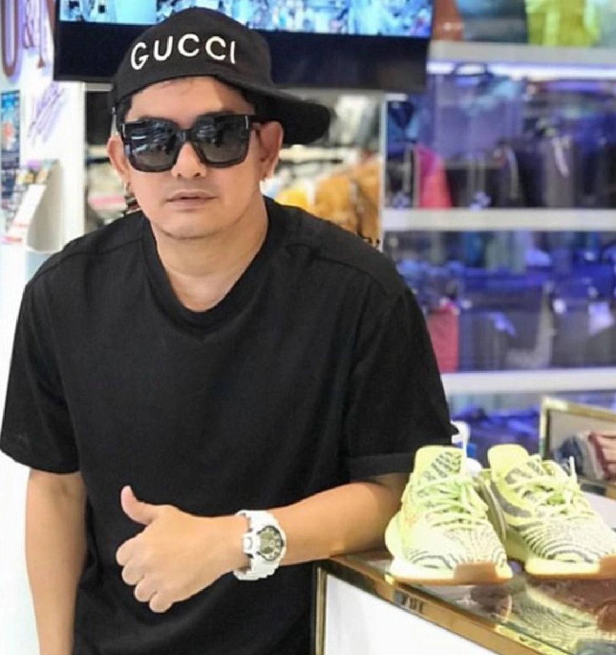 ซูมชัดๆ!!! เปิดหน้าใหม่ "พจน์ อานนท์" หลังบินไปอัพหน้าที่เกาหลี ดูเป๊ะปังมาก โอปป้าเว่อร์ !!!