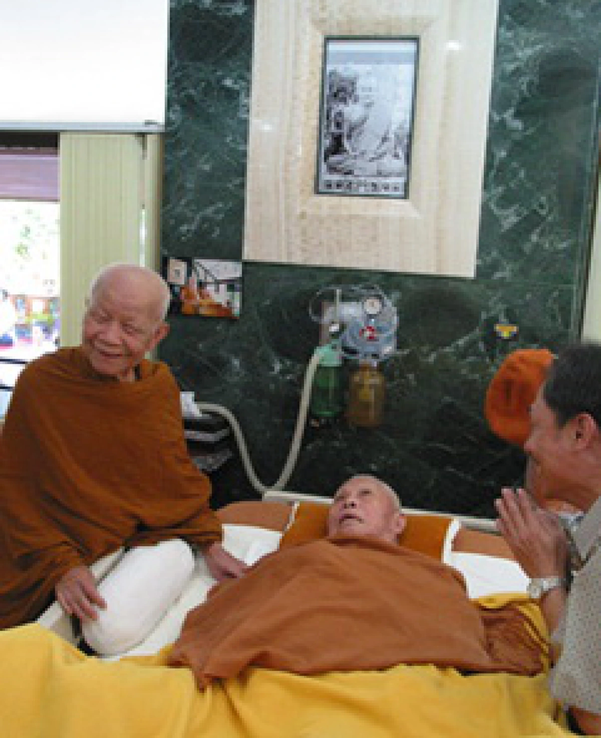 เผยประวัติศาสตร์ที่ไม่อาจเกิดขึ้นได้อีก!! ... การพบกันครั้งสุดท้ายของ "หลวงตามหาบัว" กับ "หลวงปู่เจี๊ยะ"!!