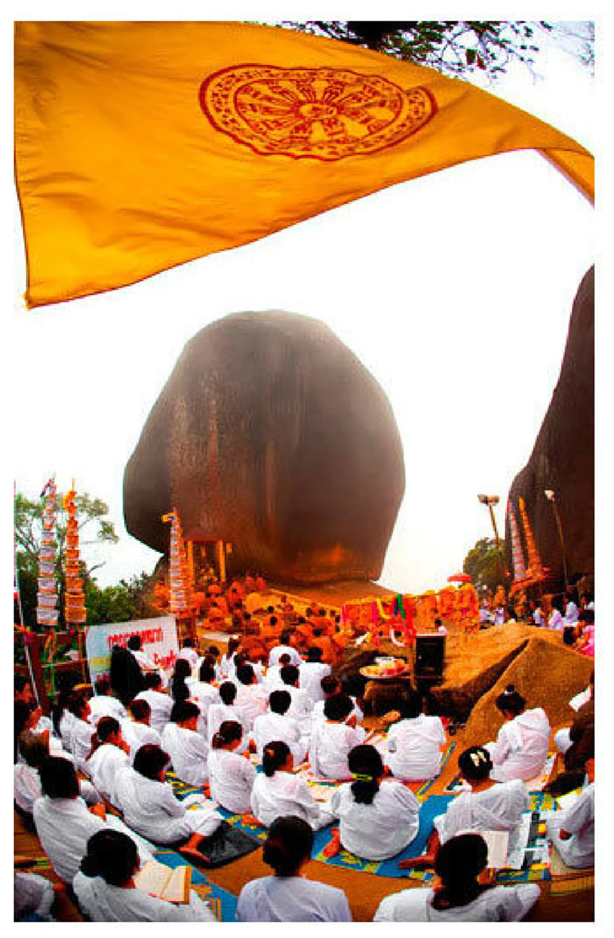 เปิดตำนาน ยอดเขาสูง!?! ตำนานรอยพระพุทธบาท "เขาคิชฌกูฎ" จังหวัดจันทบุรี  สถานที่ศักดิ์สิทธิ์ ที่ผู้คนนิยมมาสักการะบูชา!!