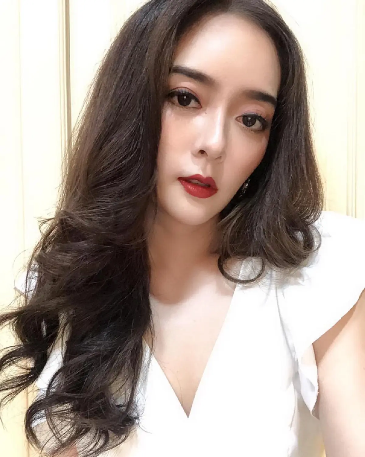 เดือดปรอทแตก! "แก้มบุ๋ม" ตอกกลับแรง เจอชาวเน็ตเมนต์ด่าทำนิสัยต่ำ ผู้ชายถึงไม่เอา