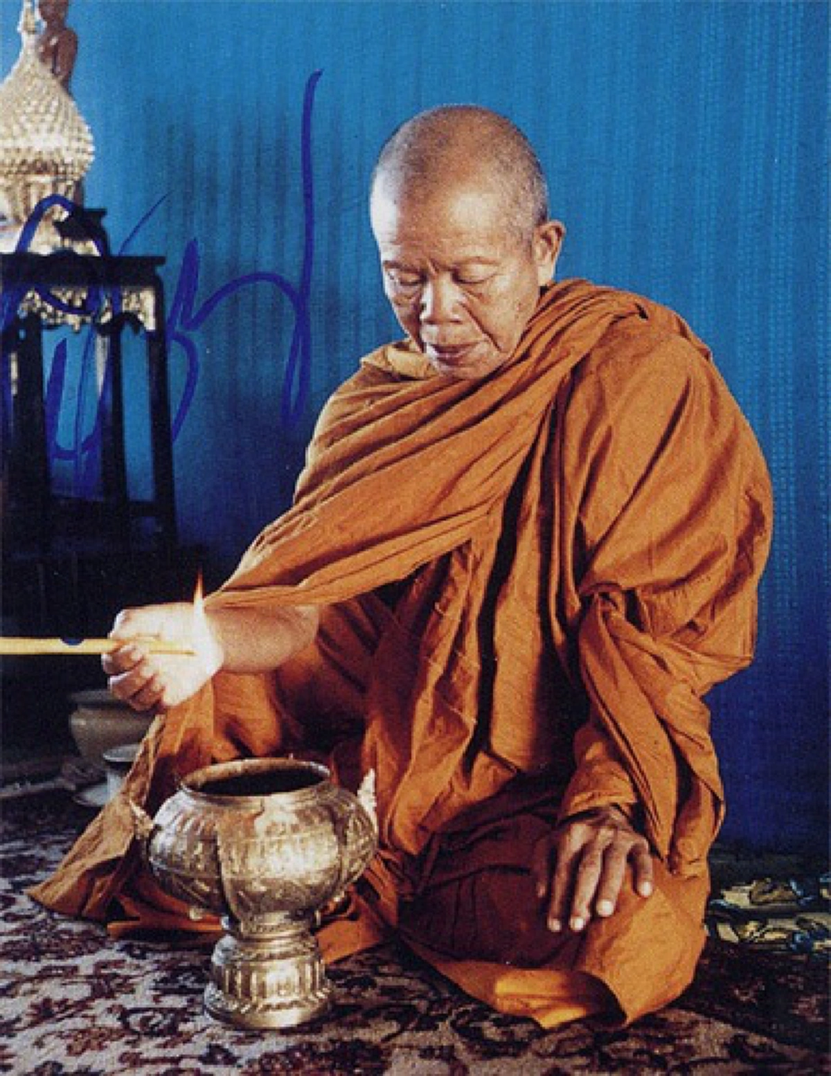 คำศักดิ์สิทธิ์ของเทพเจ้าแห่งด่านขุนทด!! เผย "สุดยอดคาถา" ที่หลวงพ่อคูณใช้บริกรรมขณะหลับตาภาวนาในสมาธิ!!