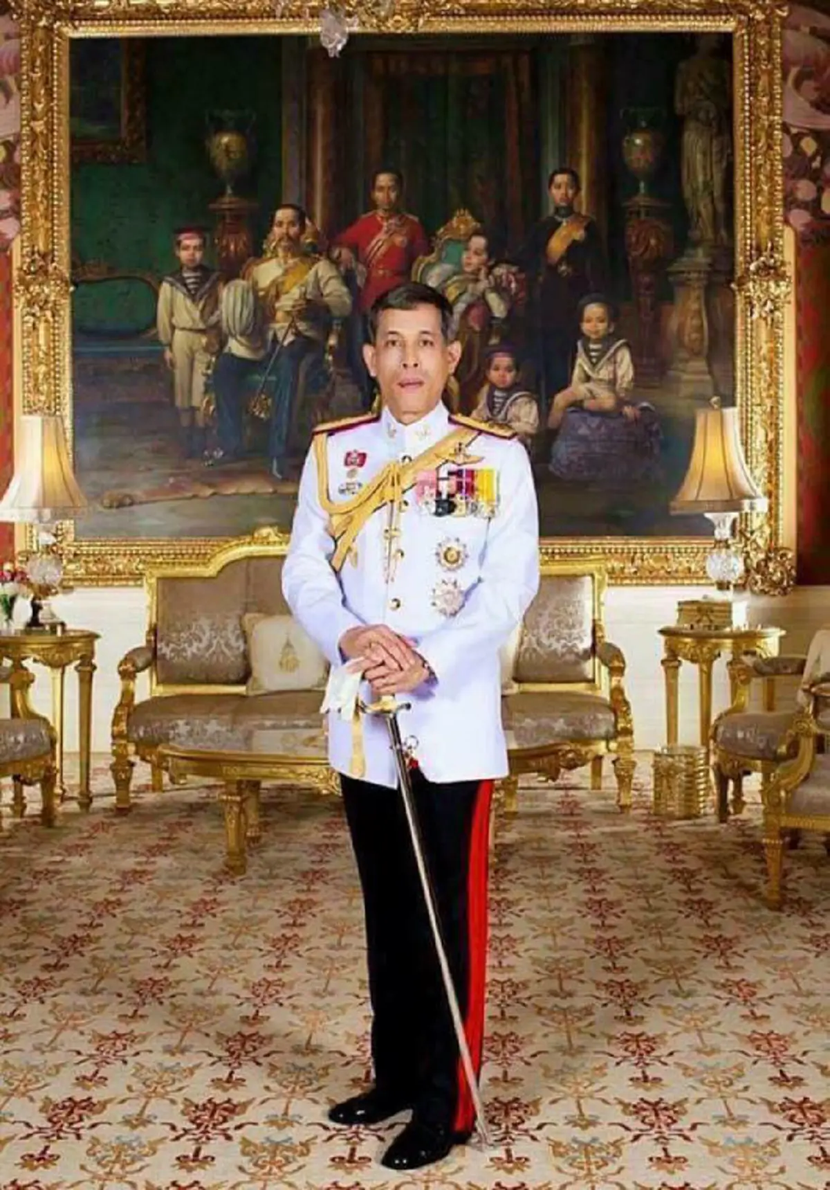 เรื่องที่คนไทยควรรู้  " ต้นรวงผึ้ง "ต้นไม้ไทยแท้ กลิ่นหอม ต้นไม้ประจำพระองค์ สมเด็จพระเจ้าอยู่หัวมหาวชิราลงกรณบดินทรเทพยวรางกูร รัชกาลที่ ๑๐