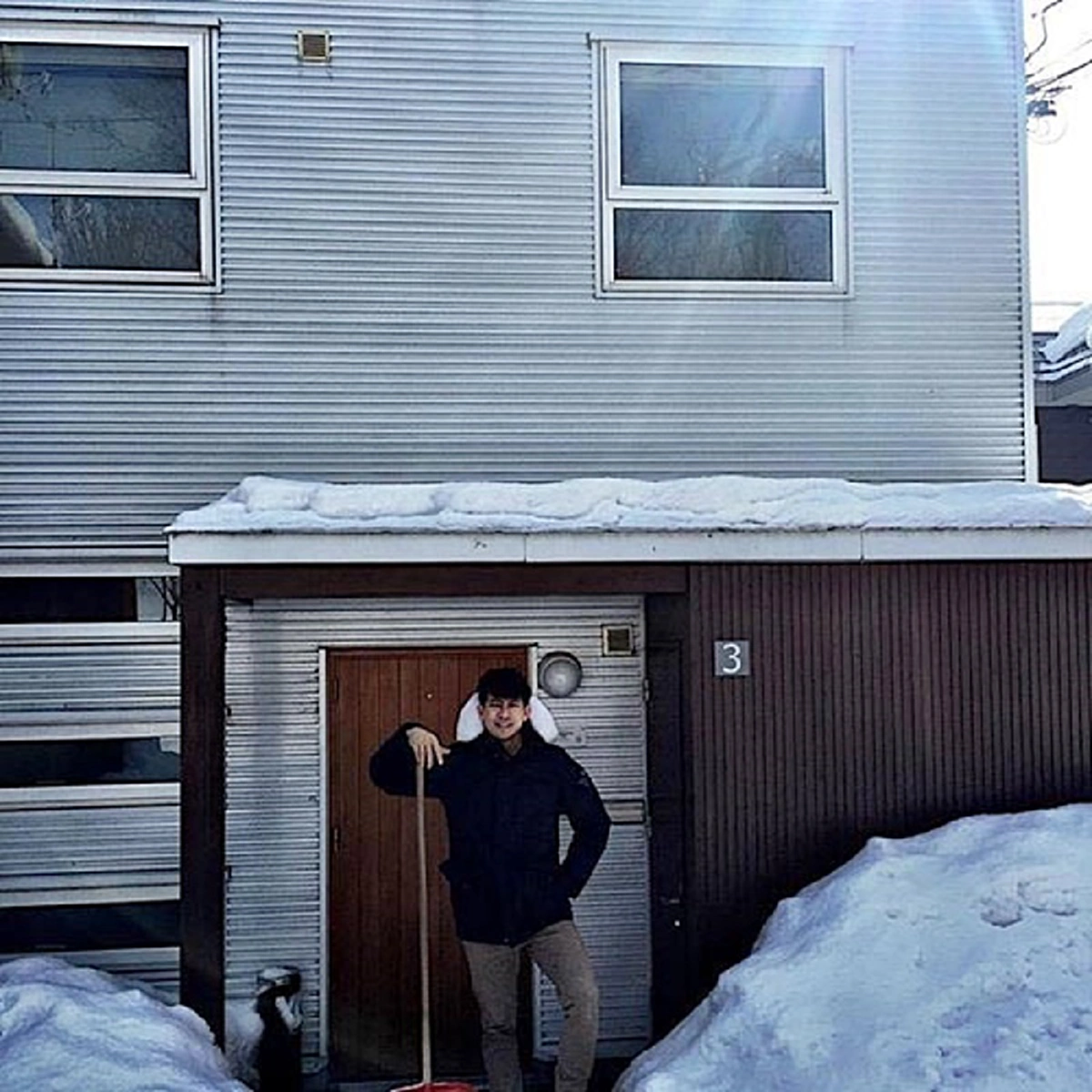 รวยมาก "เคน ธีรเดช" ทุ่มเงินซื้อที่บนเกาะฮอกไกโด 12 ไร่ สร้างบ้านตากอากาศ สวยน่าอยู่สุดๆ