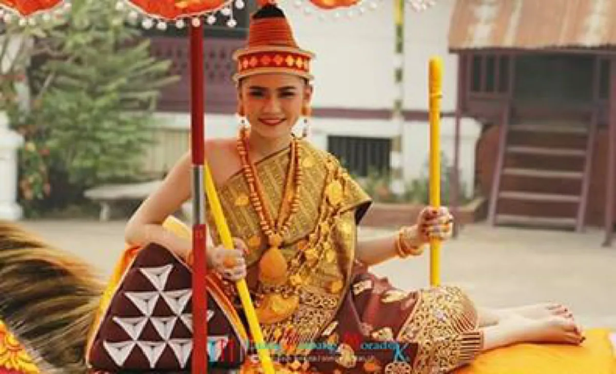 น่าฮักหลาย สาวลาว! ชมนางสังขาน (นางสงกรานต์) หลวงพระบาง - เวียงจันทน์ ปีนี้ที่ลาวนางสงกรานต์ก็ดุเดือด อุบัติเหตุมาก!