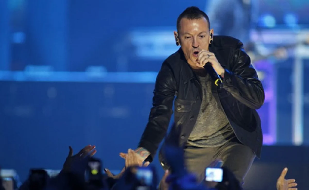 เผยสาเหตุการฆ่าตัวตายของ chester bennington นักร้องนำวง Linkin Park